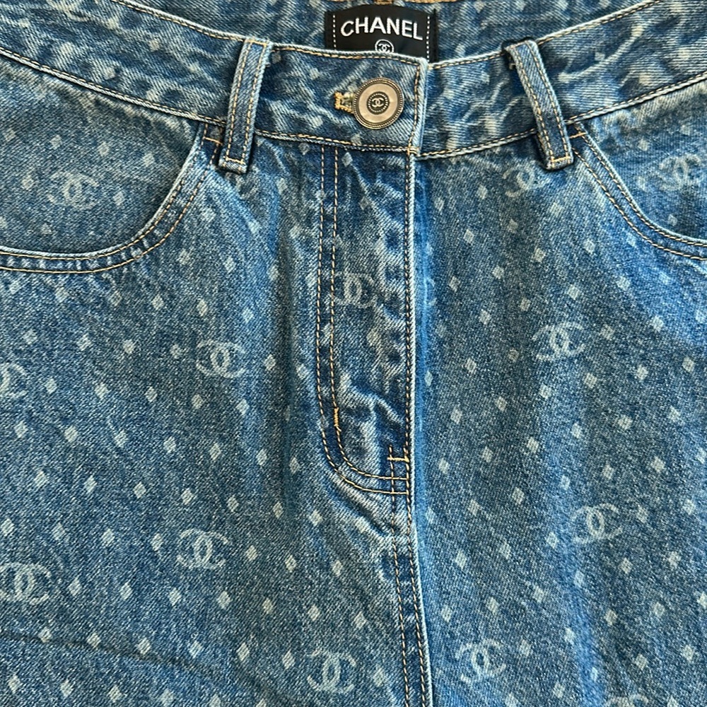 CHANEL JEANS BRAND NEW!